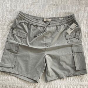 Men's Gray Cargo Shorts